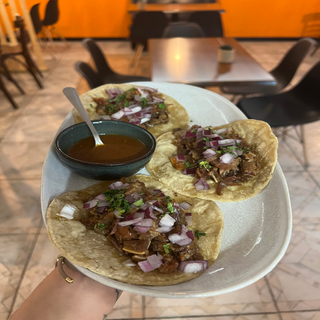 Taco De Carnitas (3 Uds.)