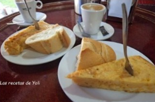 CAFE + PINCHO DE TORTILLA DE PATATA
