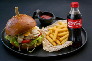 Бургер меню з курячим філе (370/100/50 г)