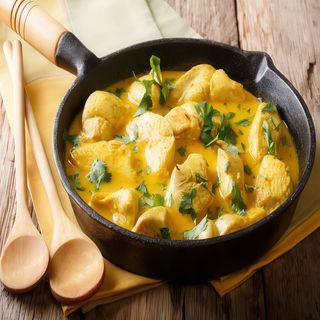 43. Pollo Al Curry