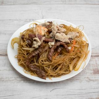 FIDEOS DE ARROZ FRITO TRES DELICIAS