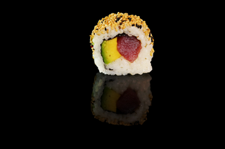 Uramaki De Atún Roll (4 Pzs.)