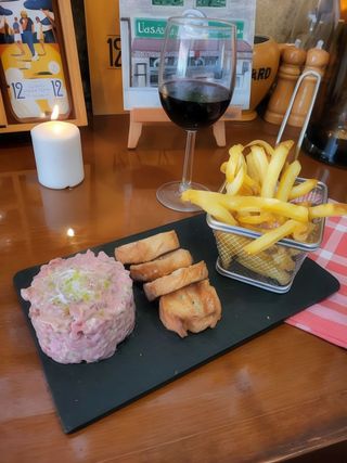 Steak Tartare De Bœuf À La Française