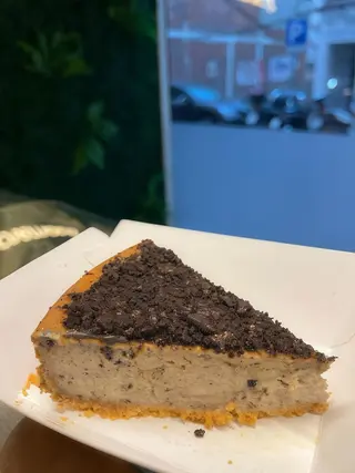 Cheesecake Oreo y chocolate blanco