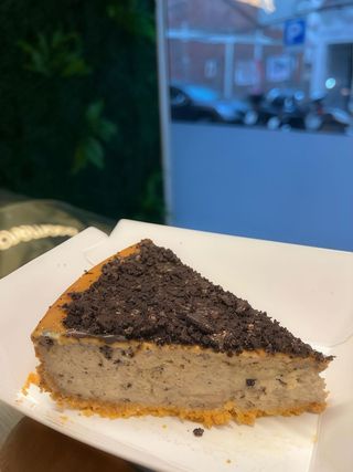 Cheesecake Oreo y chocolate blanco