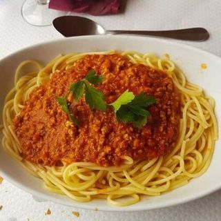 Spaguetti a la boloñesa