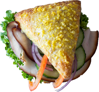 Trójkąt kukurydziany z szynką z indyka