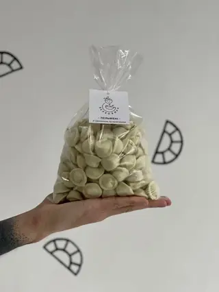 Пельмені зі свининою та телятиною (900г)