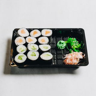 HOSOMAKI LOSOS & HOSOMAKI AVOKADO