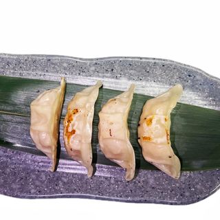 30. Gyoza pollo 6uds