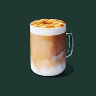 Hot macchiato with caramel