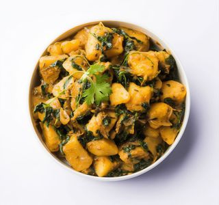 Saag Aloo