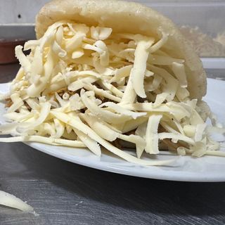 Arepas de jamón y queso 