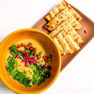 Hummus & Pita