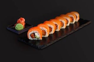 Special Salmon Roll (270g)