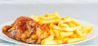 1/2 fried chicken and chips 