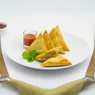 Samosa de Frango 4 Unidades