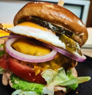 Бургер Бъфало (390г)