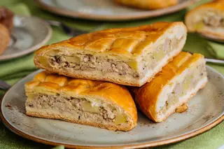 Пирог с курицей и картофелем (850 гр.)