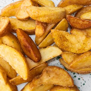 Запечена картопля з грузинськими спеціями