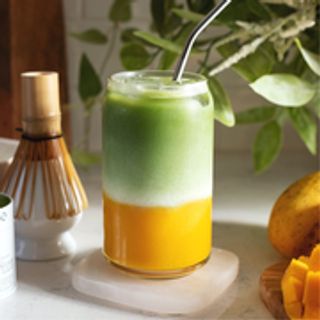 Ice Mango Matcha Latte