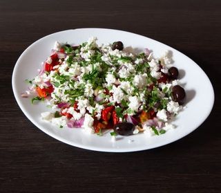 Ракиена салата