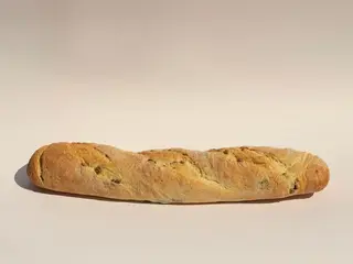 Багет із оливками (250g)