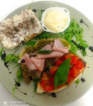 Antipasta Bruschetta 3 sabores