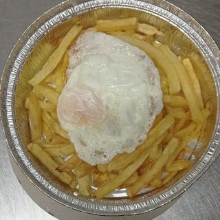 Dos Huevos con patatas