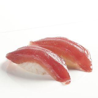 N002 - Nigiri Maguro