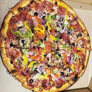 Pizza Vesubio (33 cm.)
