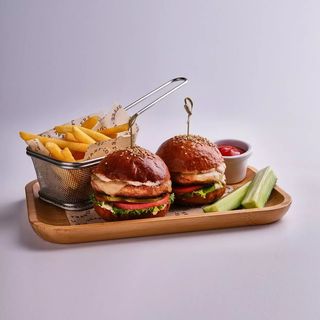 Бургеры "Two travelers" мини бургеры с куриной котлетой