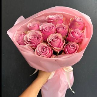 Букет із 11 троянд Атена Роял