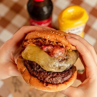 Súper Alfredo's 4th of July