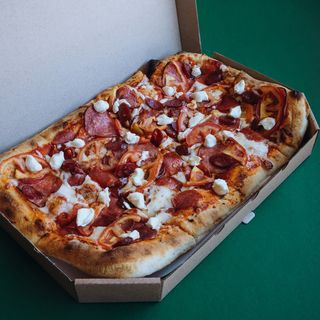 Піца Мисливська (555г)