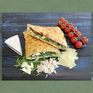 Bella Focaccia cu Pesto si pui