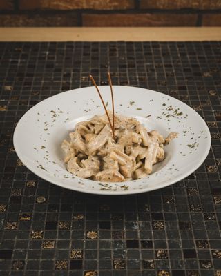 Pasta Pollo e truffles