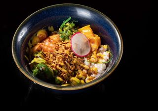 36 Poke moya salmon style