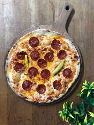 Pepperoni pizza 32 cm
