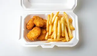 Nr.25-Wege kurczak Box + frytki