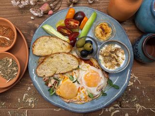 აღმოსავლური თეფში