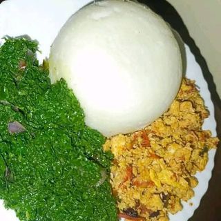  Scrambled Egg + Ugali+ Greens