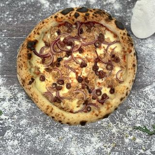 Pizza Tonno Napoletta