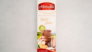 Keks sa vocnim punjenjem od kajsije i jabuke