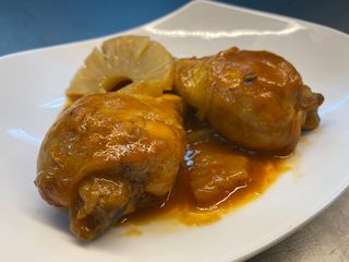 Cuixetes De Pollastre Amb Pinya