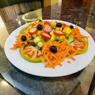Salada Tropical