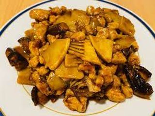 73- Pollo Con Setas Chinas Y Bambú