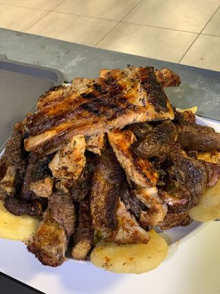 Parrillada Mediana A La Brasa