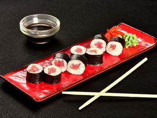 Макі з тунцем (120/20/15g)