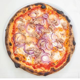 Pizza tonno e cipolla